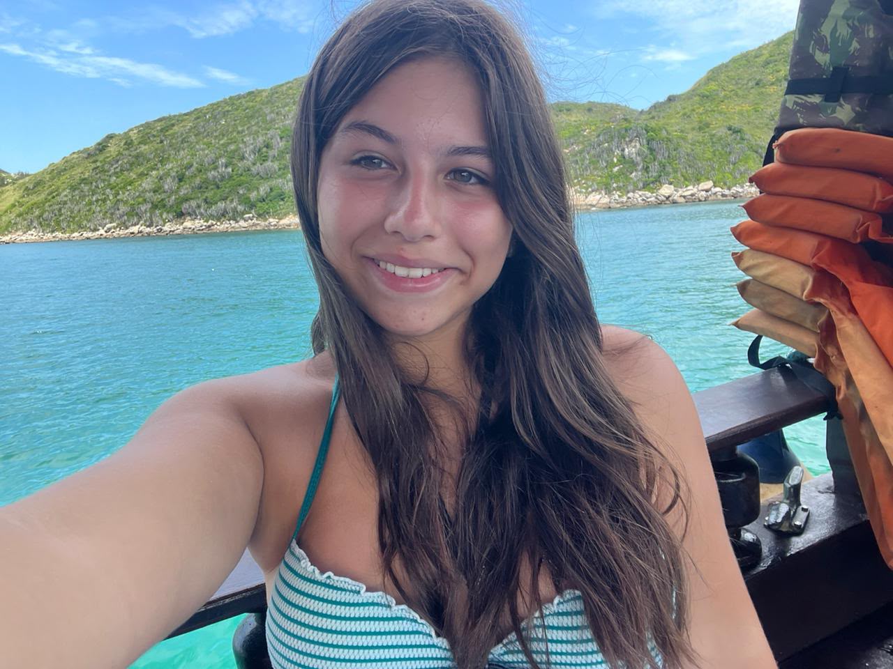 Ana Clara D.