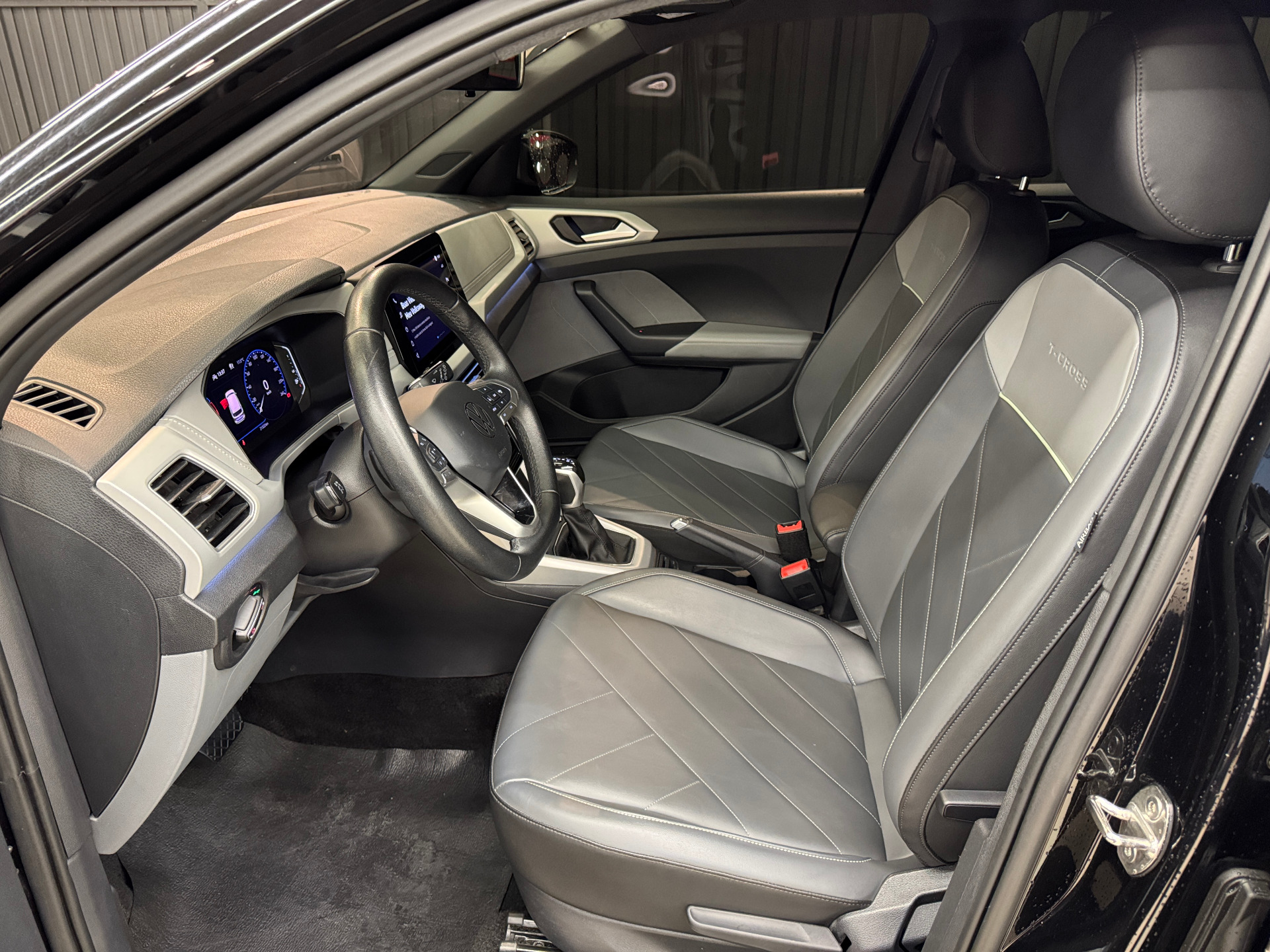 Volkswagen T-Cross Comfor. 200 TSI 1.0 Flex 5P Aut. - foto 16
