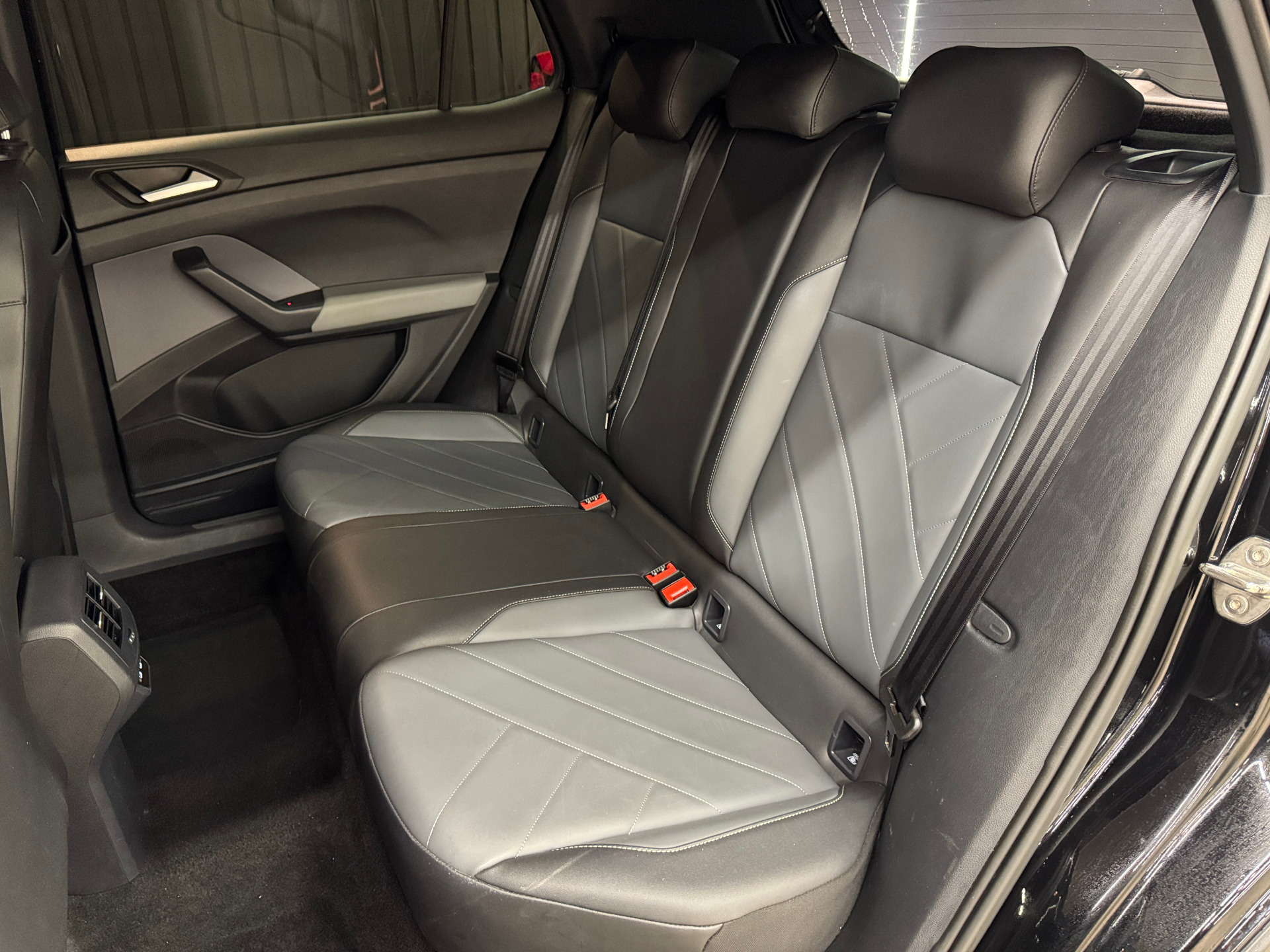 Volkswagen T-Cross Comfor. 200 TSI 1.0 Flex 5P Aut. - foto 17