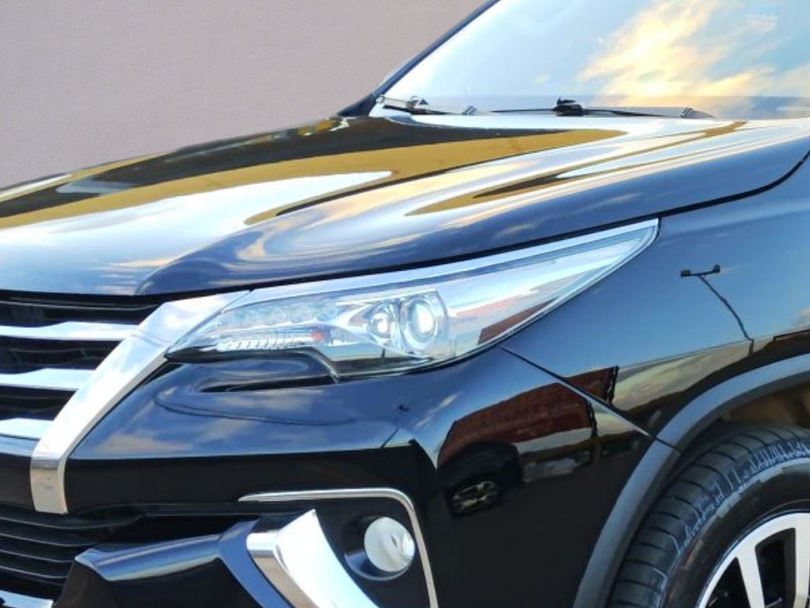 Toyota Hilux Cd Srx 4X4 2.8 TDI 16V Diesel Aut. - foto 5