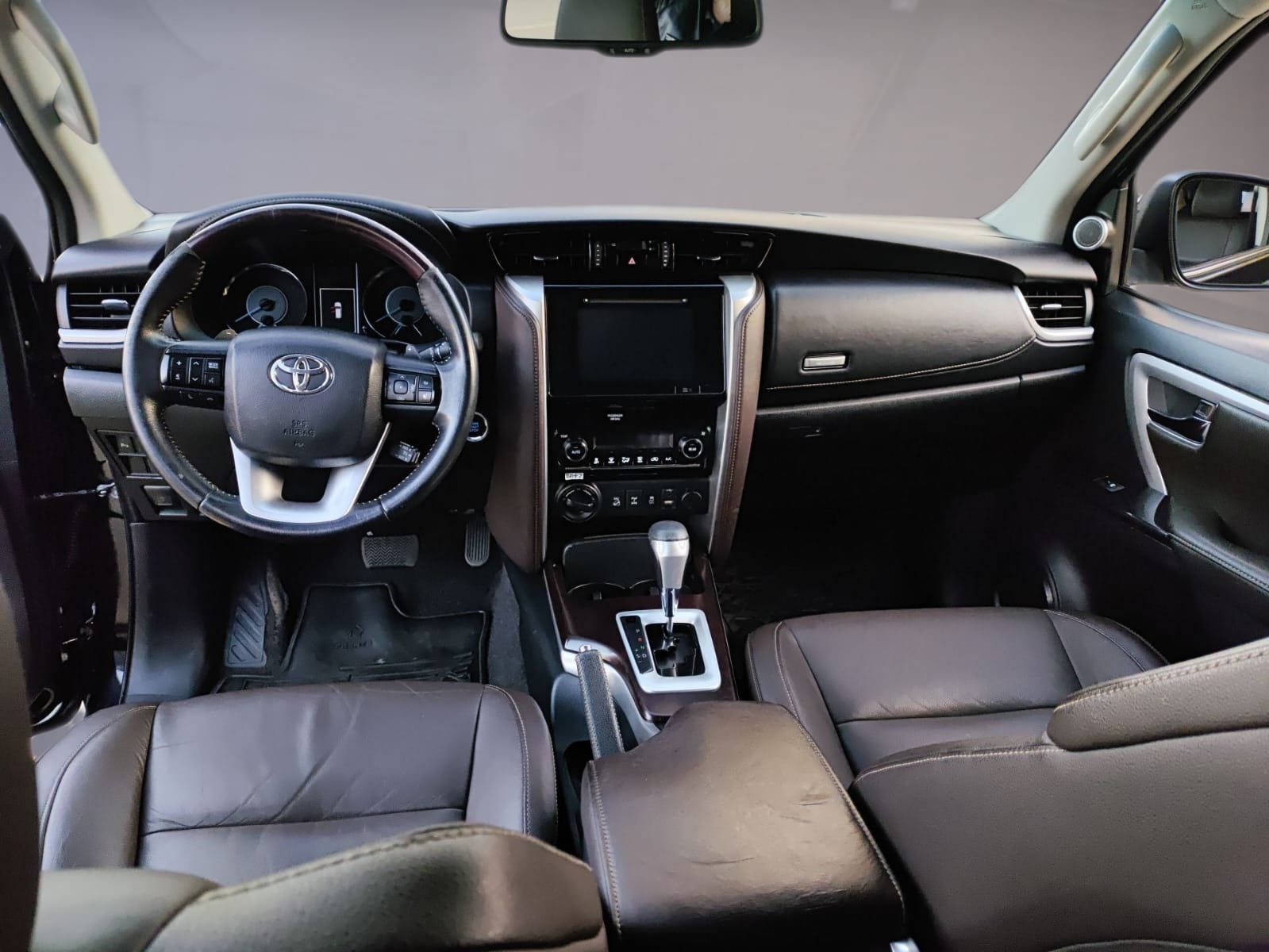 Toyota Hilux Cd Srx 4X4 2.8 TDI 16V Diesel Aut. - foto 9