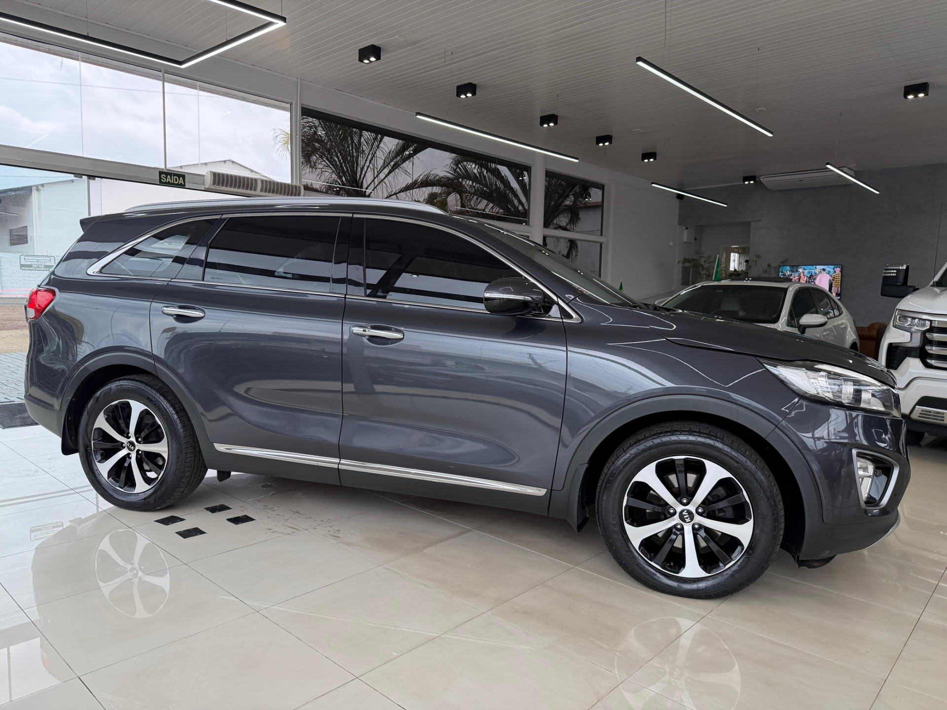 Kia Sorento 3.3 V6 24V 270cv 4X2 Aut. - foto 12
