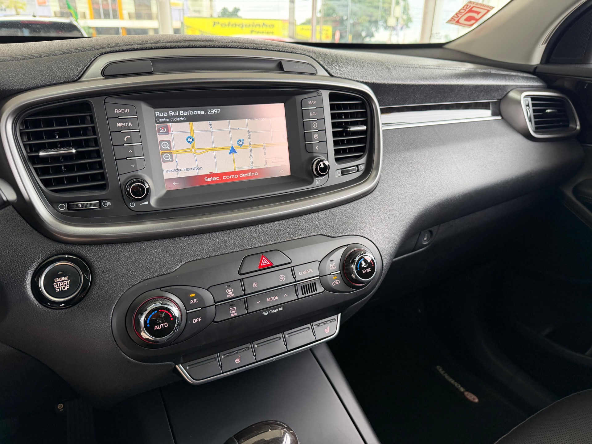 Kia Sorento 3.3 V6 24V 270cv 4X2 Aut. - foto 18