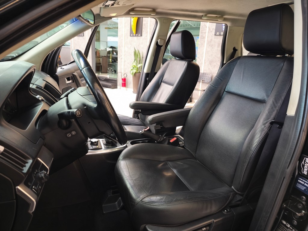 Land Rover Freelander I6 Se 3.2 232cv Aut. 5P - foto 4