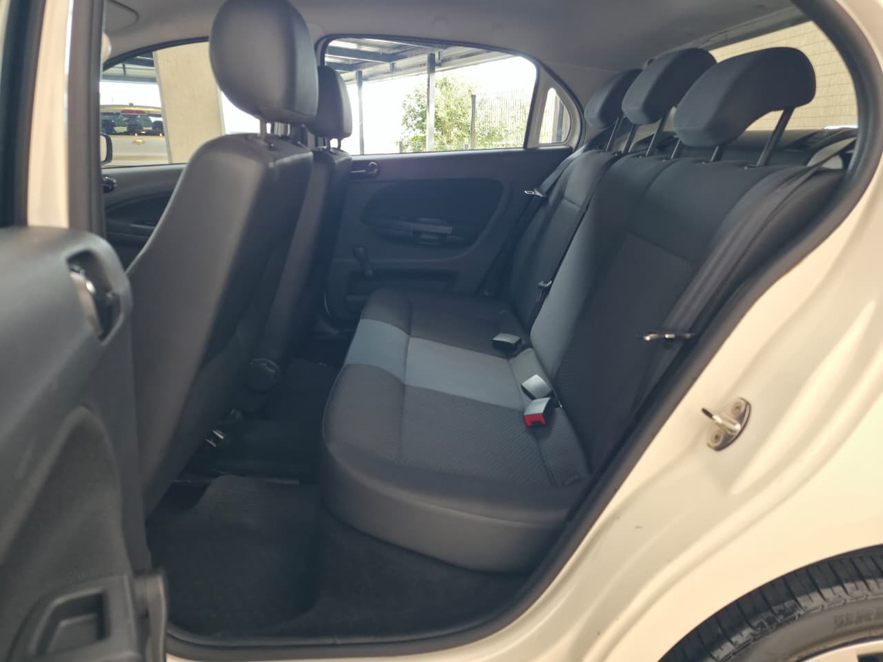 Volkswagen Gol 1.6 MSI Flex 8V 5P - foto 12