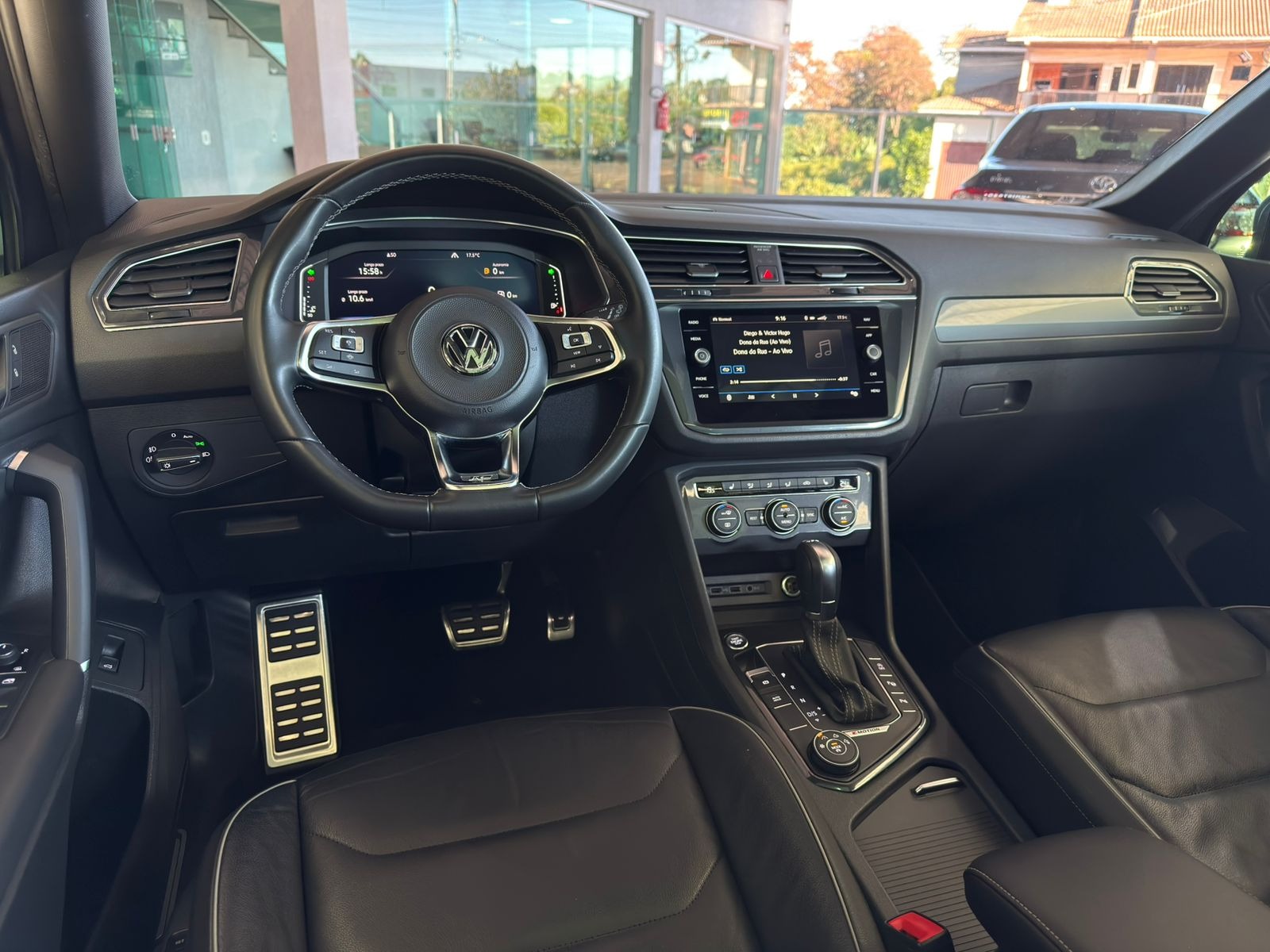 Volkswagen Tiguan Allspac R Line 350 TSI 2.0 4X4 - foto 15