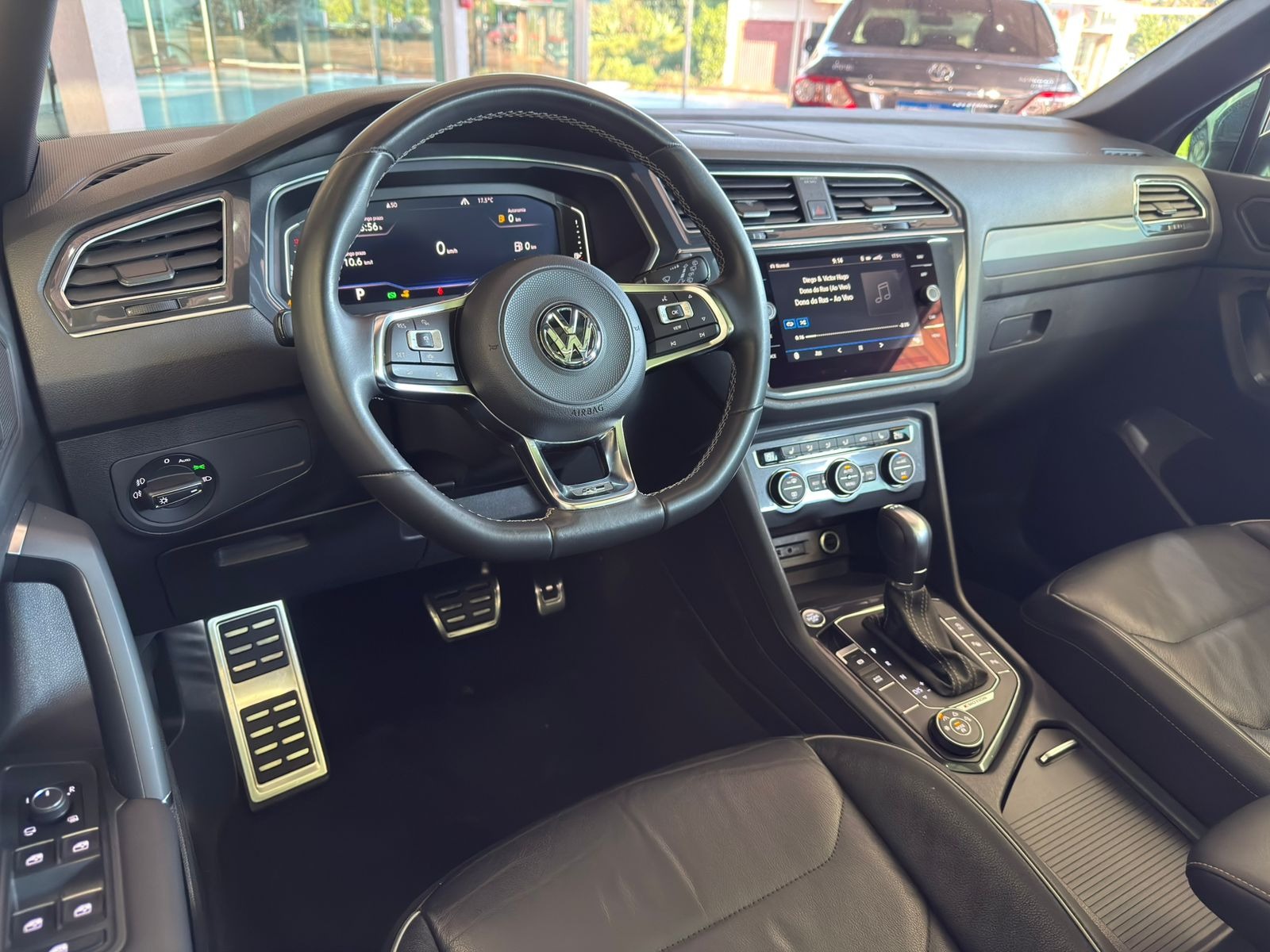 Volkswagen Tiguan Allspac R Line 350 TSI 2.0 4X4 - foto 16