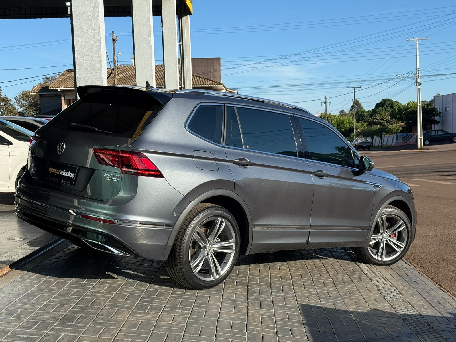 Volkswagen Tiguan Allspac R Line 350 TSI 2.0 4X4 - foto 5