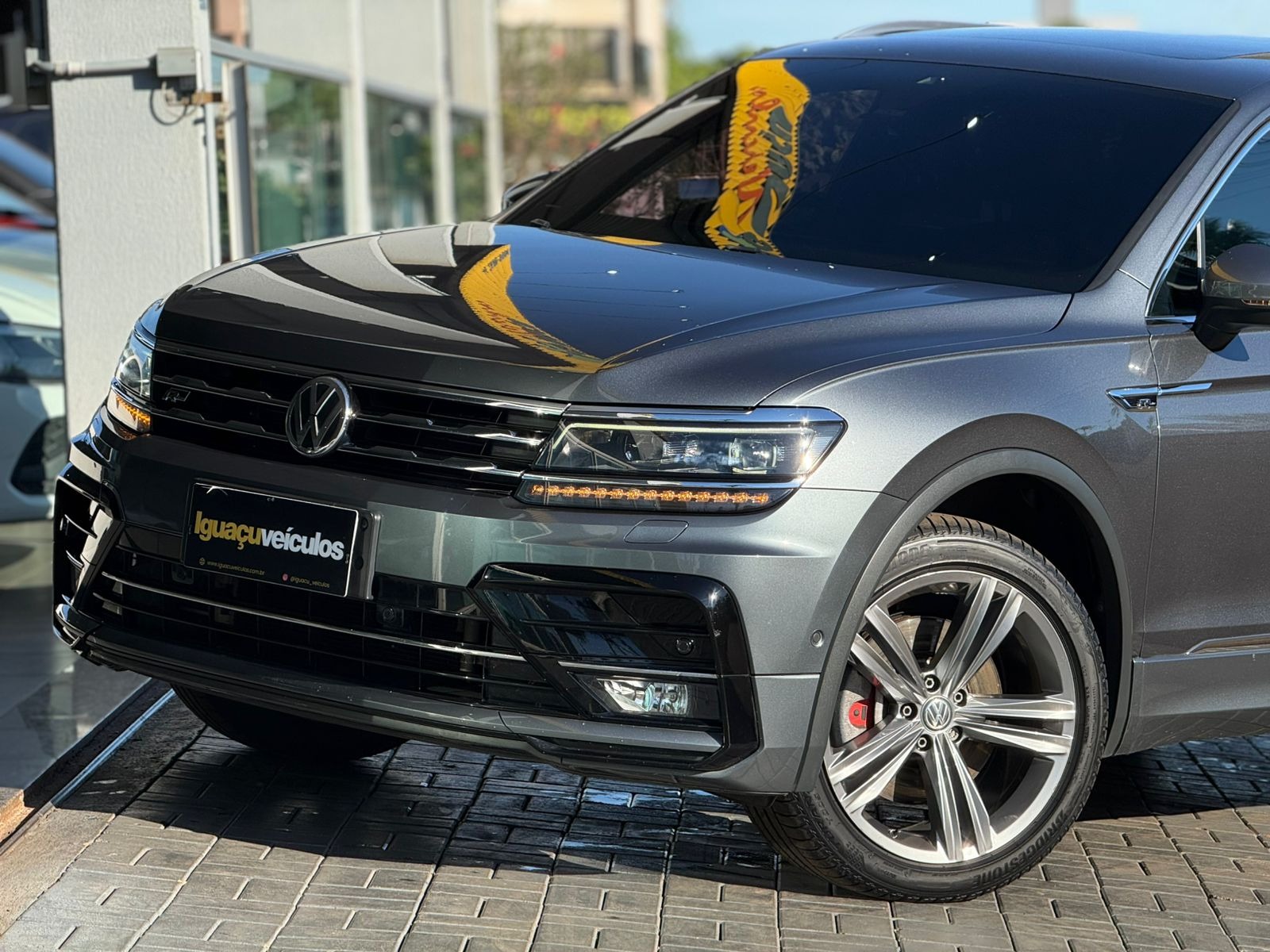 Volkswagen Tiguan Allspac R Line 350 TSI 2.0 4X4 - foto 2