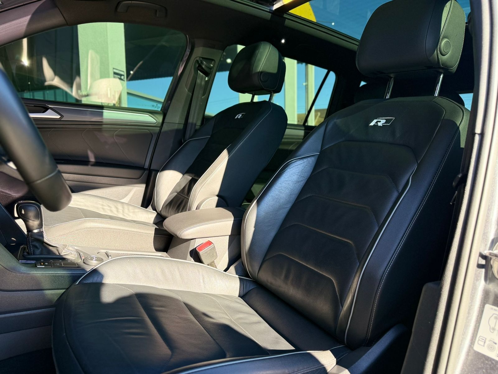 Volkswagen Tiguan Allspac R Line 350 TSI 2.0 4X4 - foto 19