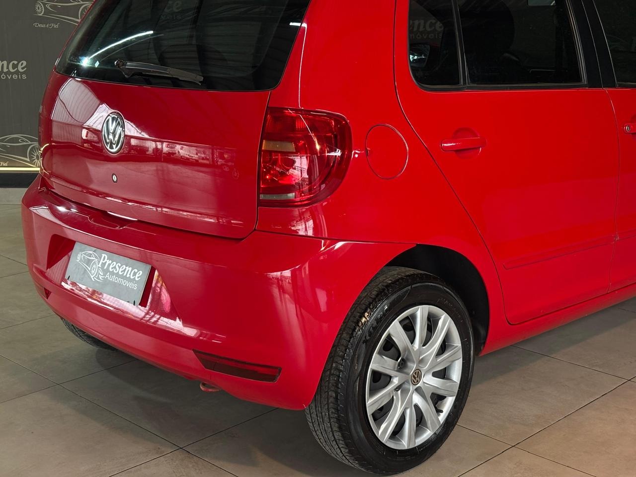 Volkswagen Fox 1.0 Mi Total Flex 8V 5P - foto 6