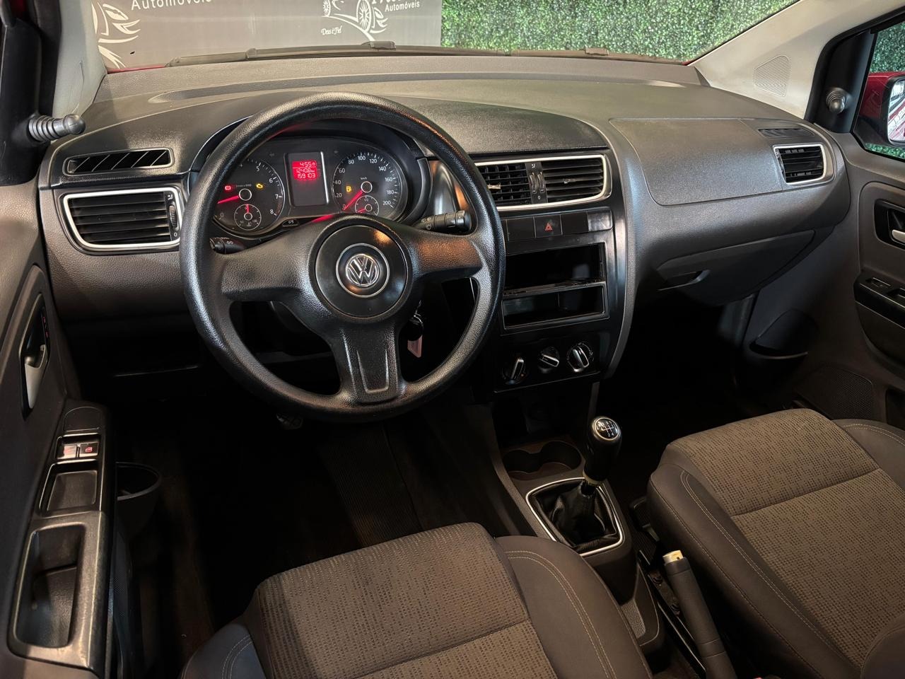 Volkswagen Fox 1.0 Mi Total Flex 8V 5P - foto 10