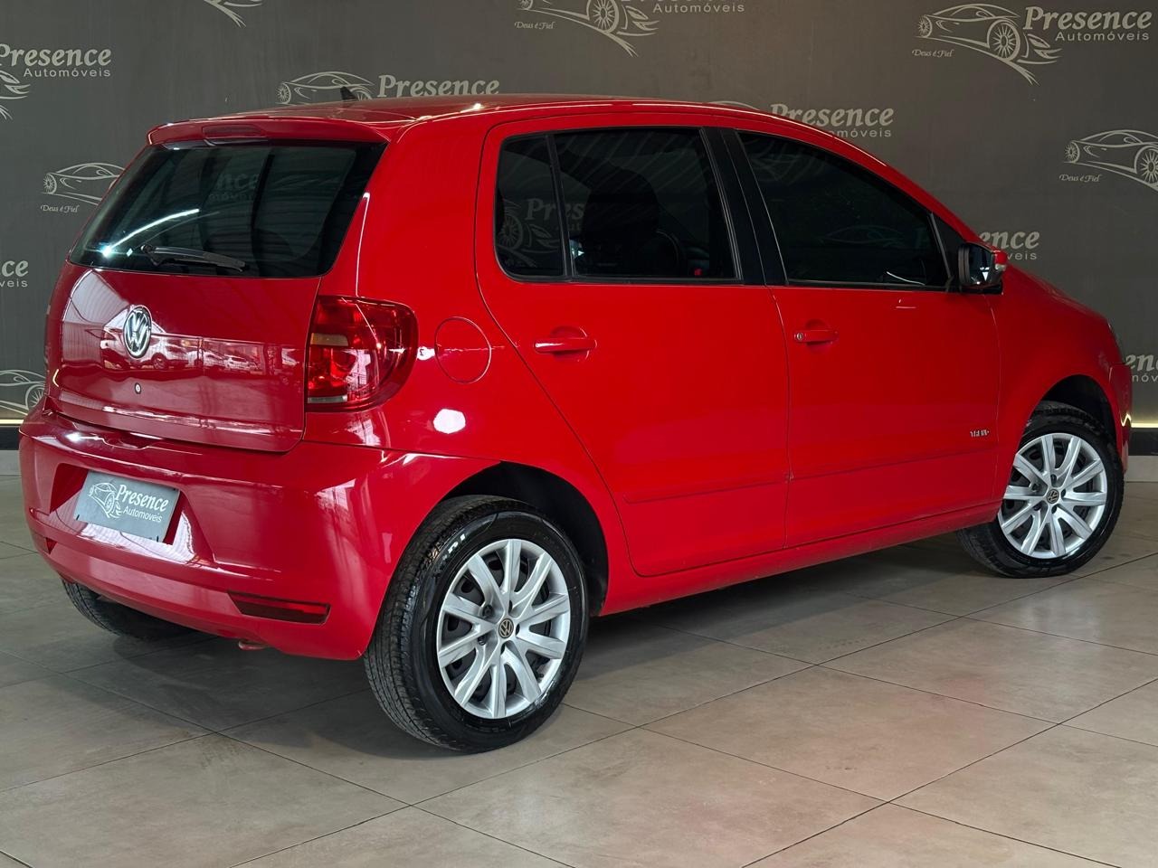 Volkswagen Fox 1.0 Mi Total Flex 8V 5P - foto 5