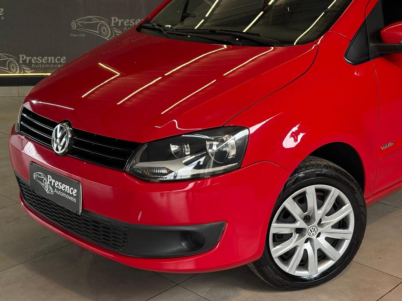 Volkswagen Fox 1.0 Mi Total Flex 8V 5P - foto 2
