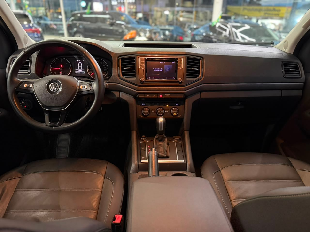 Volkswagen Amarok Comfor. Cd 2.0 TDI 4X4 Dies. Aut. - foto 16