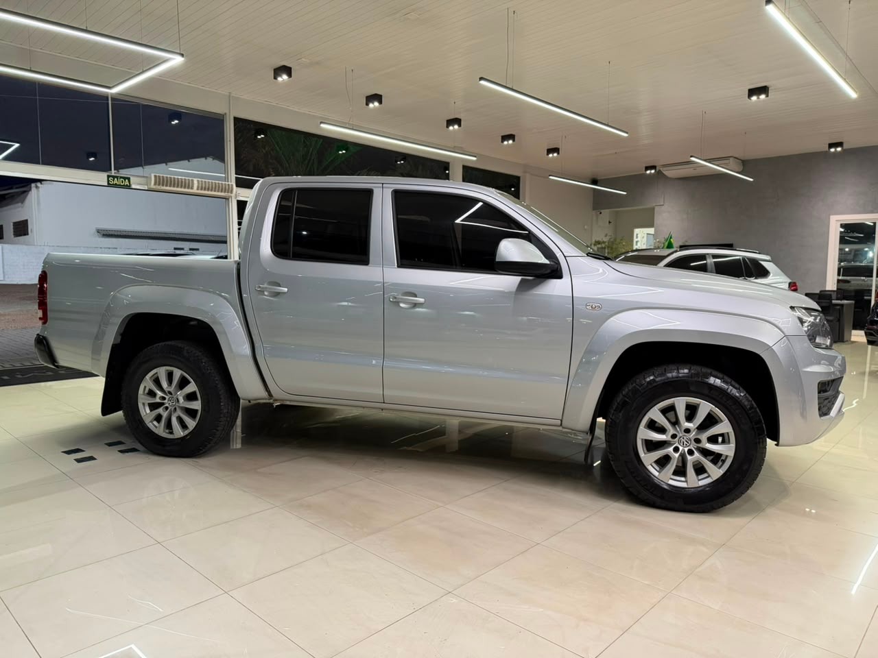 Volkswagen Amarok Comfor. Cd 2.0 TDI 4X4 Dies. Aut. - foto 9