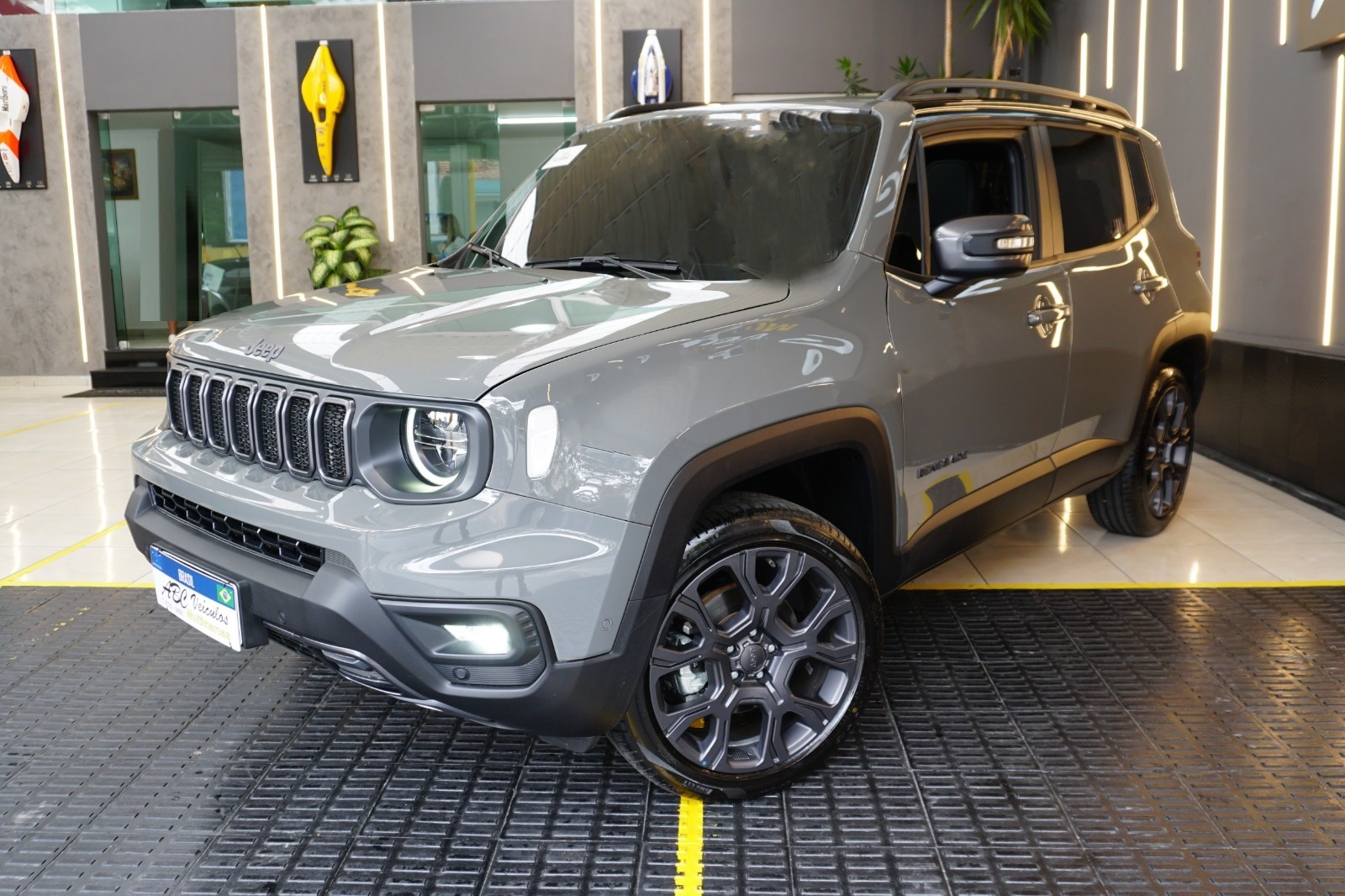 Jeep Renegade S T270 1.3 Tb 4X4 Flex Aut. - foto 10
