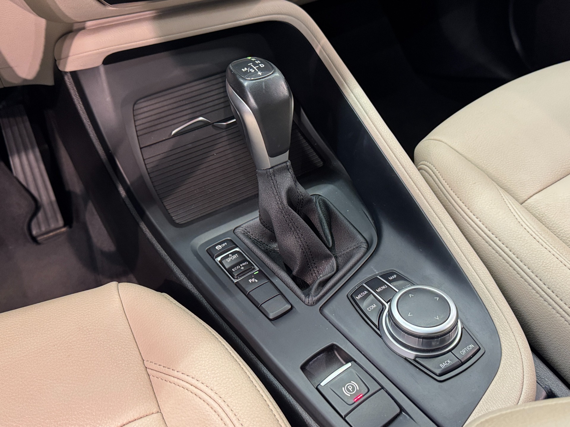 BMW X1 Sdrive 20i 2.0 2.0 Tb Acti.flex Aut. - foto 13
