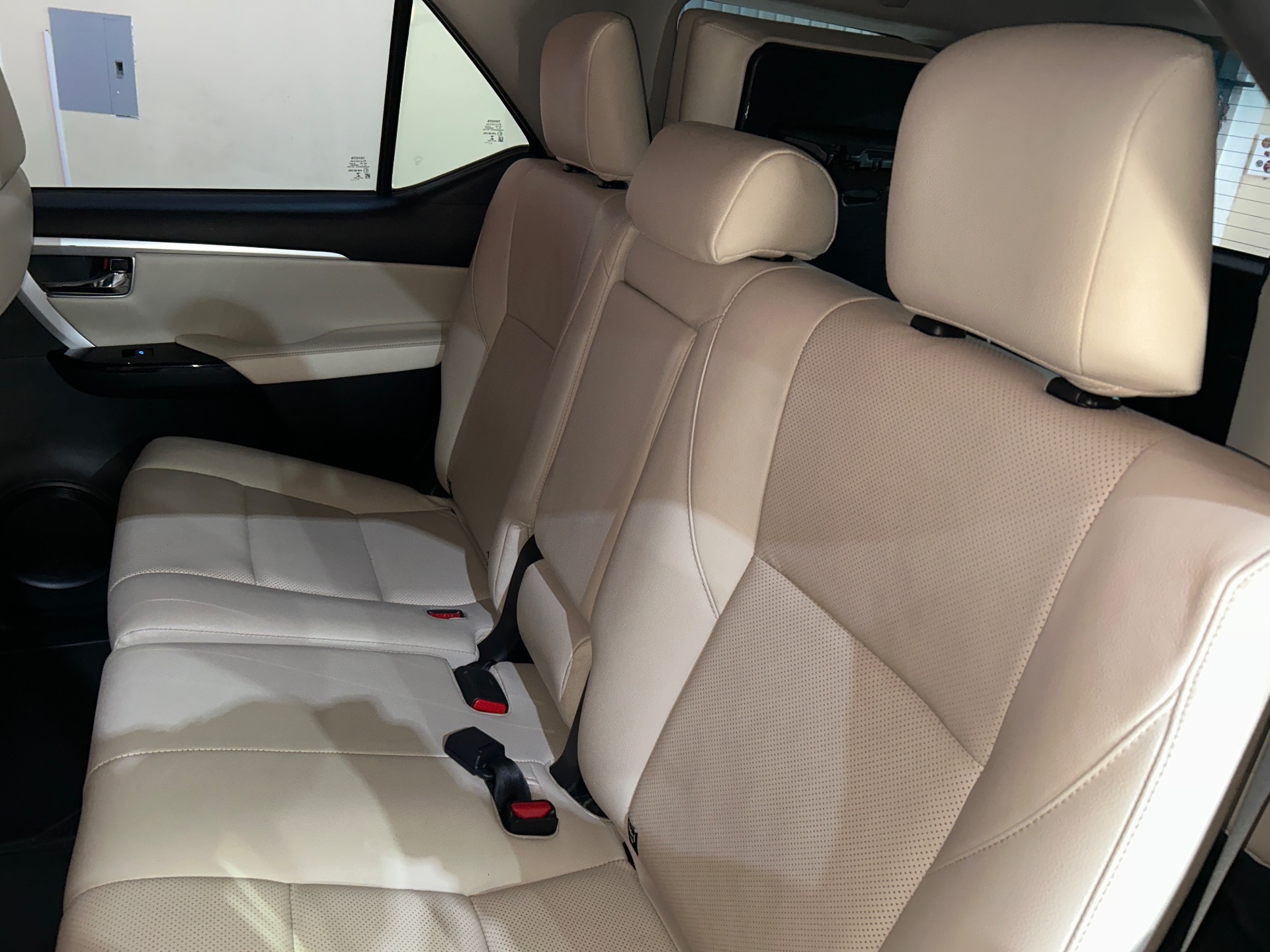 Toyota SW4 Srx Diamo. 4X4 2.8 Tb Die Aut. - foto 8