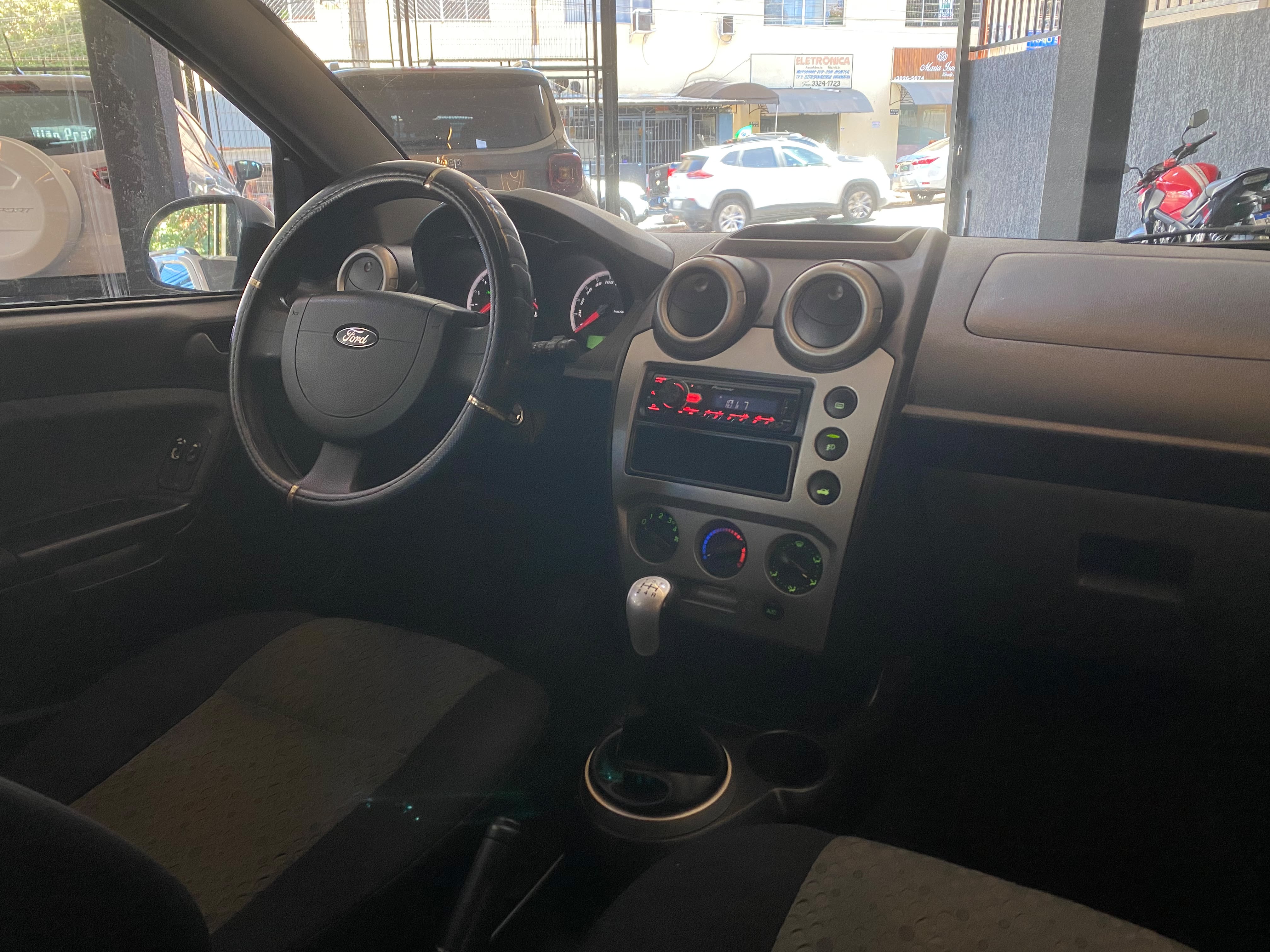 Ford Fiesta 1.6 16V Flex Mec. 5P - foto 11