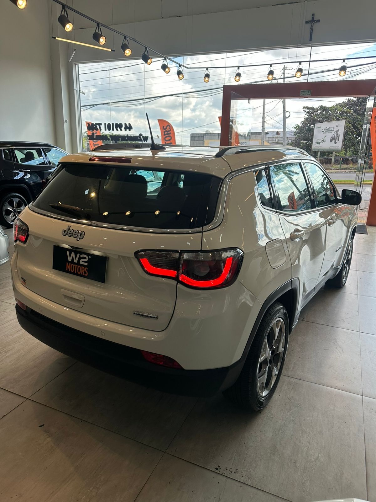 Jeep Compass Longitude 2.0 4X2 Flex 16V Aut. - foto 3