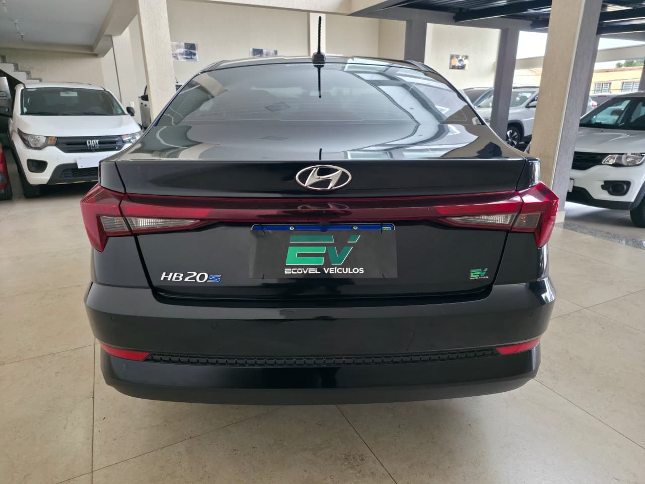 Hyundai HB20S Limited Plus 1.0 Flex 12V Mec. - foto 6