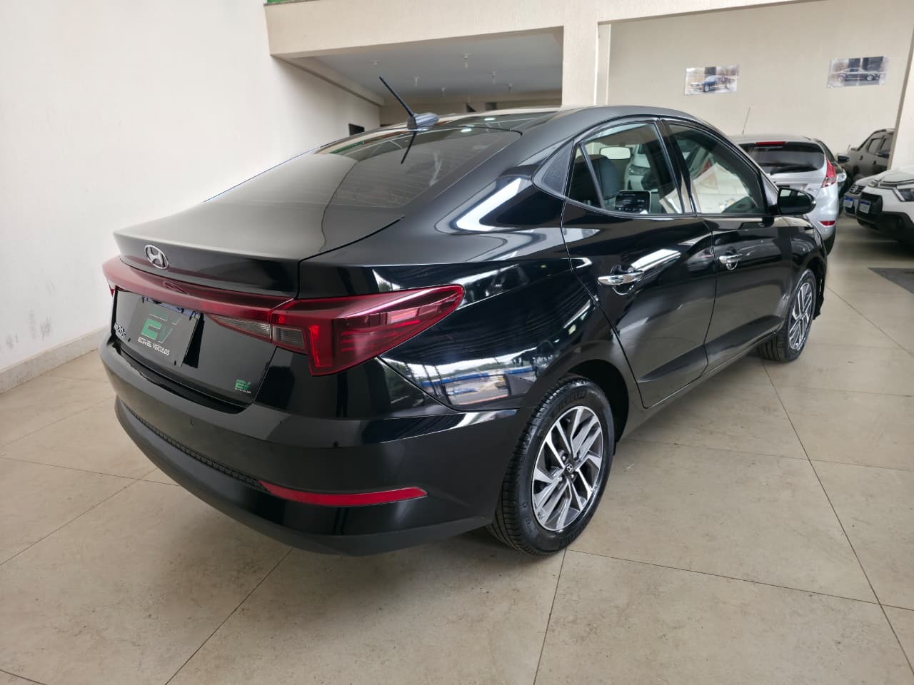 Hyundai HB20S Limited Plus 1.0 Flex 12V Mec. - foto 5