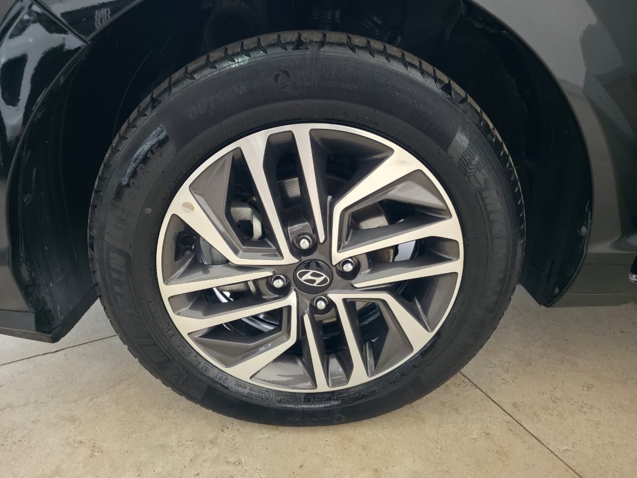 Hyundai HB20S Limited Plus 1.0 Flex 12V Mec. - foto 13