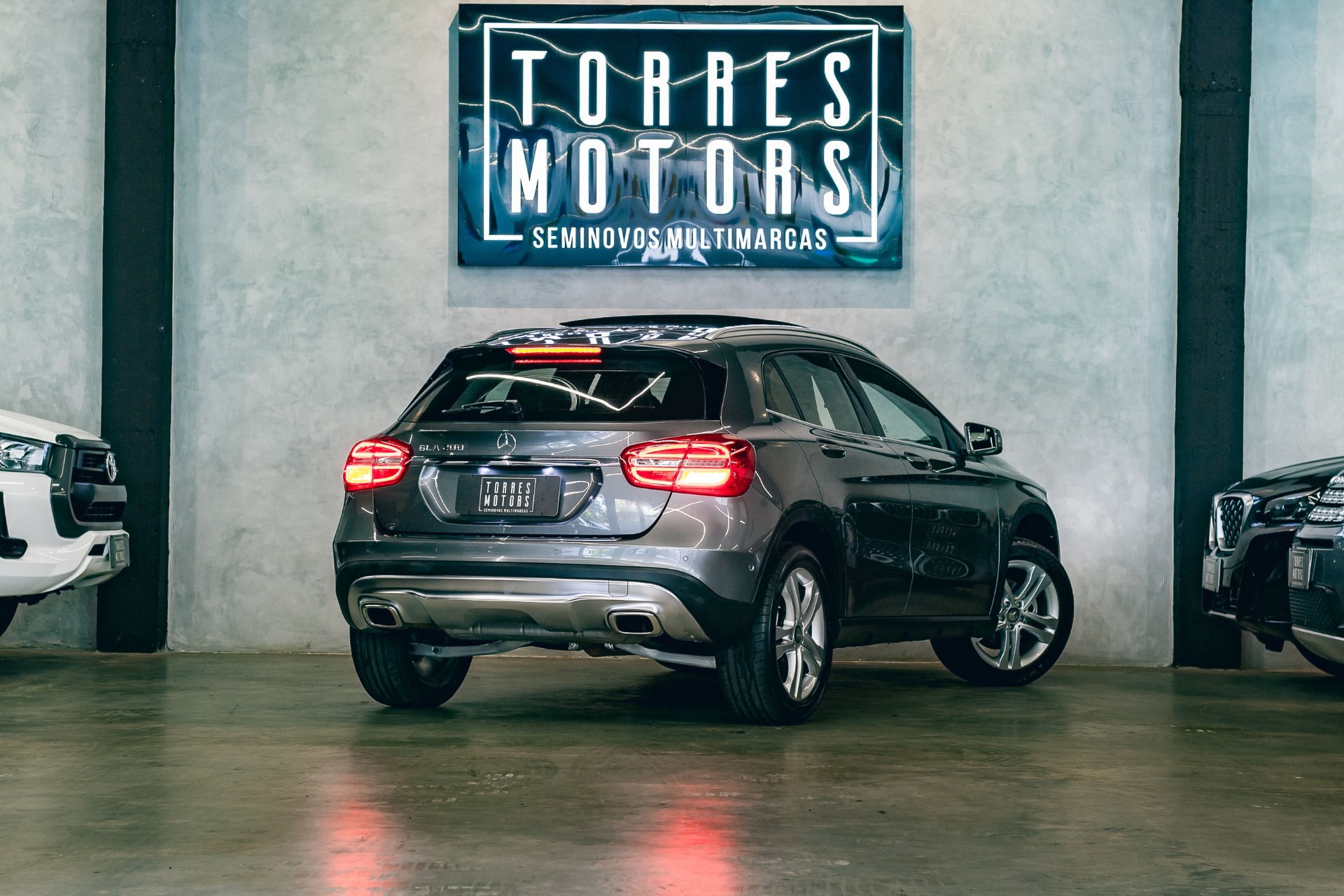 Mercedes-Benz Classe GLA Gla 200 Enduro 1.6 Tb 16V Flex Aut. - foto 3