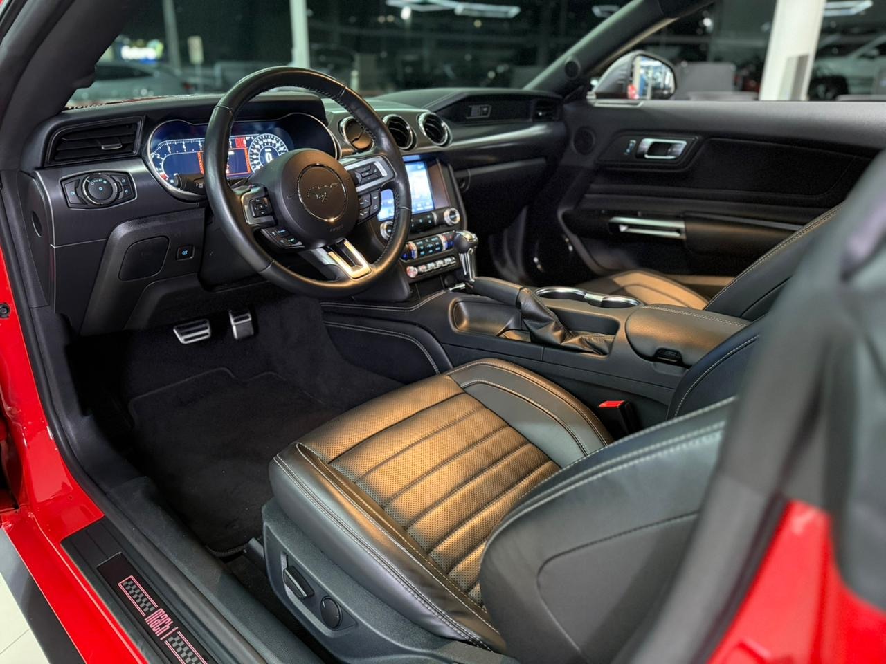 Ford Mustang Mach 1 5.0 V8 - foto 15