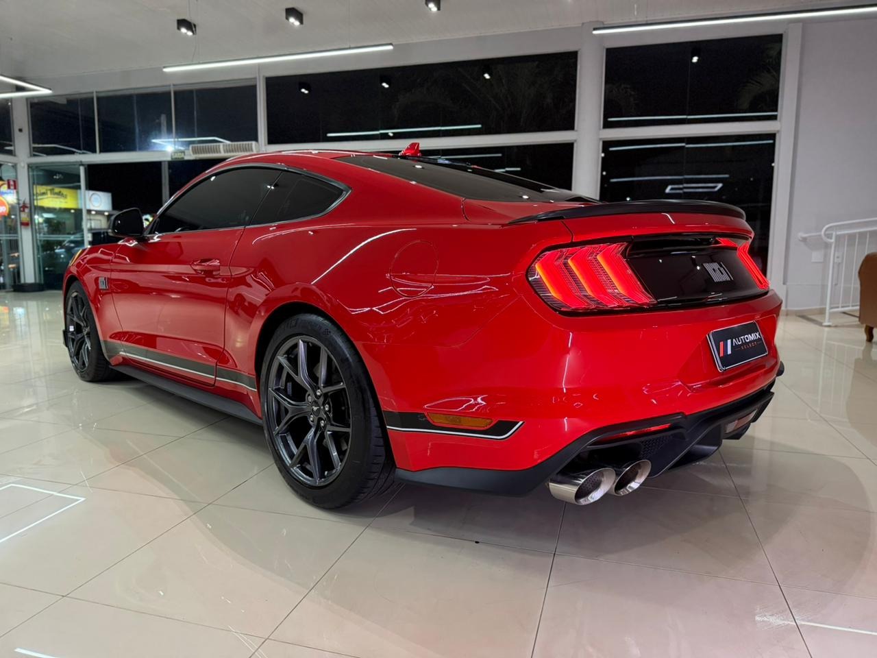 Ford Mustang Mach 1 5.0 V8 - foto 7