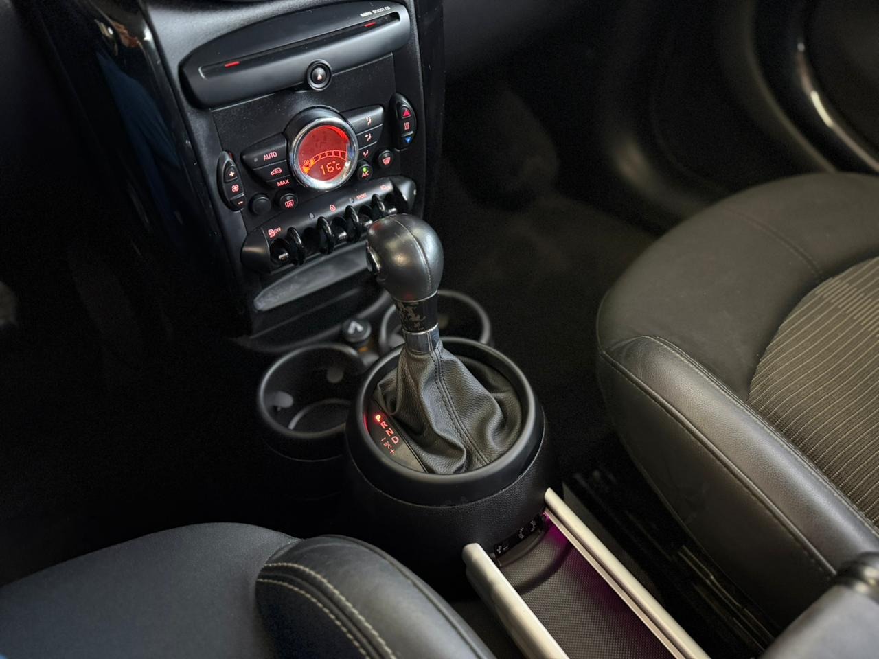 MINI Cooper S 1.6 Aut. - foto 18