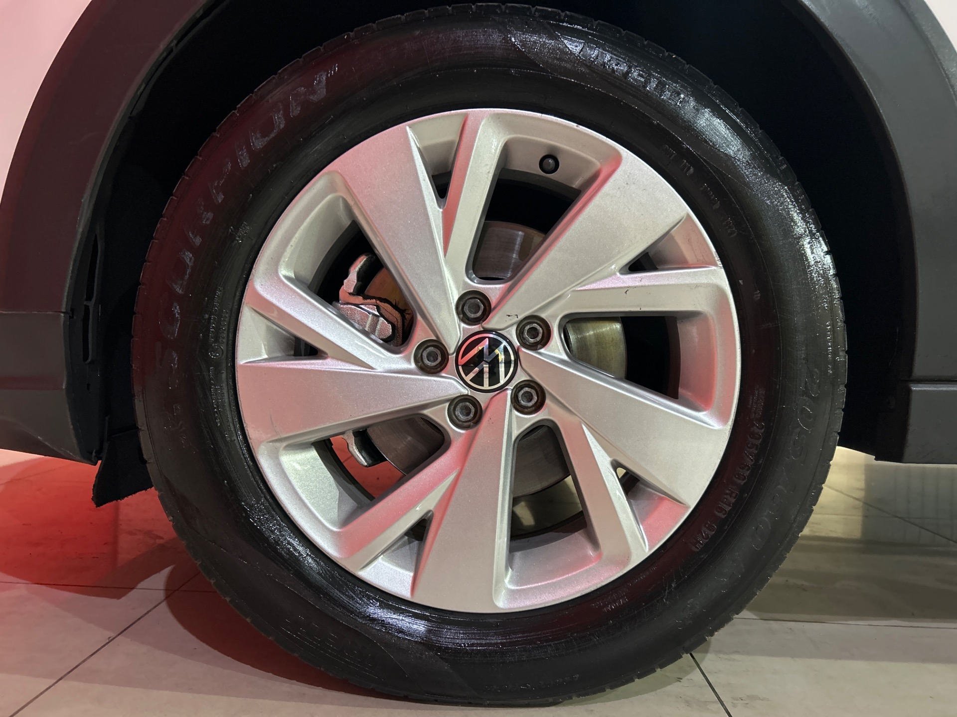 Volkswagen Nivus Comfortline 1.0 200 TSI Flex Aut. - foto 5