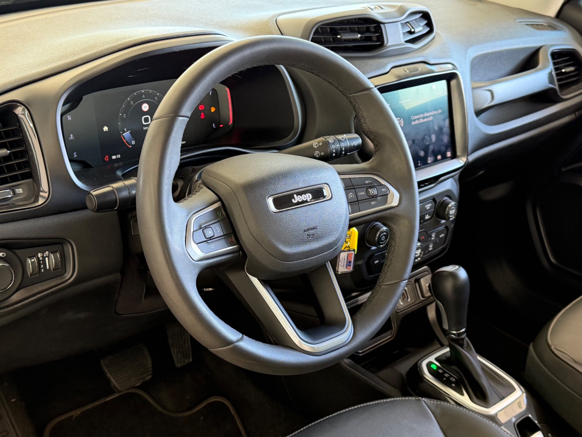 Jeep Renegade Long. T270 1.3 Tb 4X2 Flex Aut. - foto 11