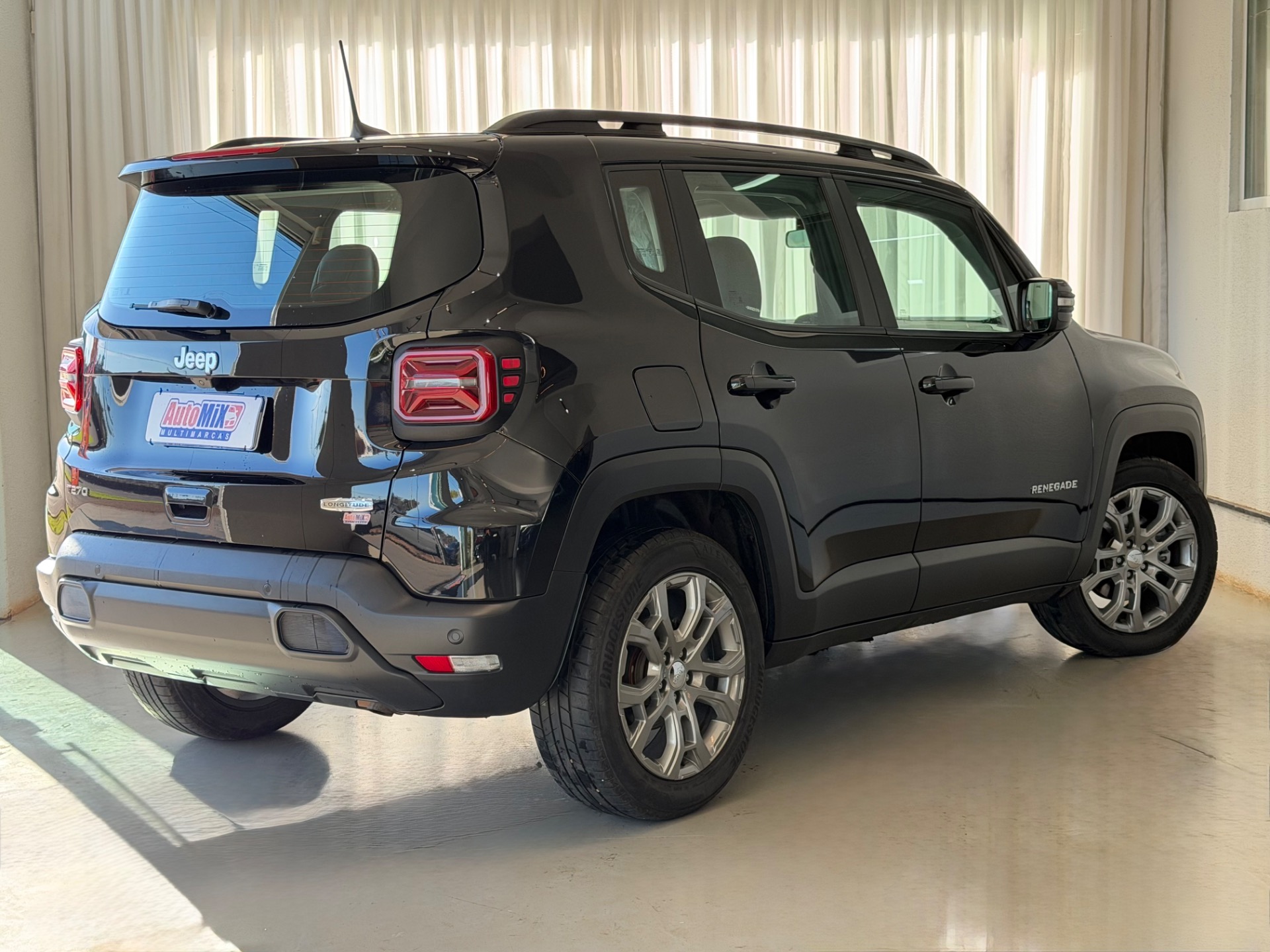 Jeep Renegade Long. T270 1.3 Tb 4X2 Flex Aut. - foto 6