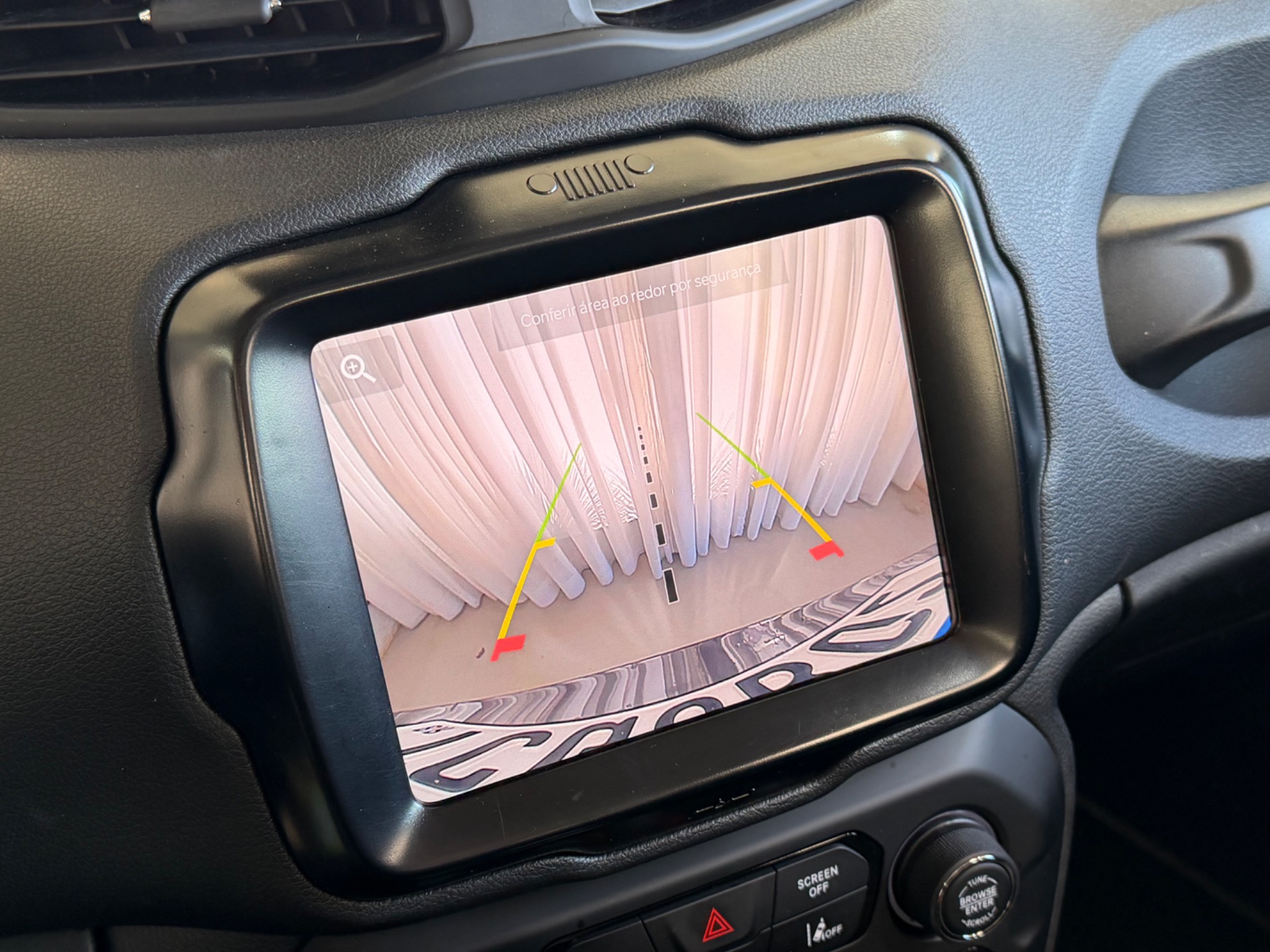 Jeep Renegade Long. T270 1.3 Tb 4X2 Flex Aut. - foto 17