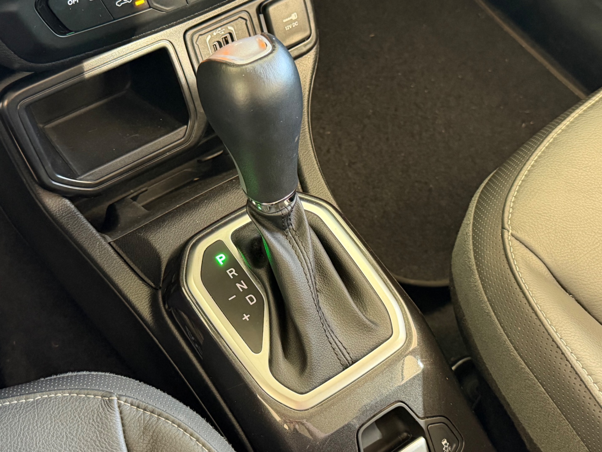 Jeep Renegade Long. T270 1.3 Tb 4X2 Flex Aut. - foto 14