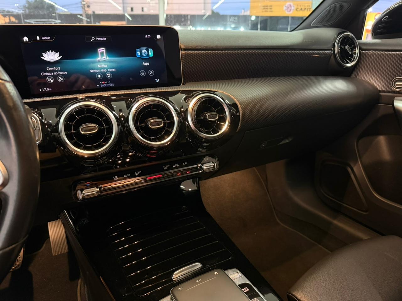Mercedes-Benz A 250 2.0 Tb Hatch Vision - foto 17