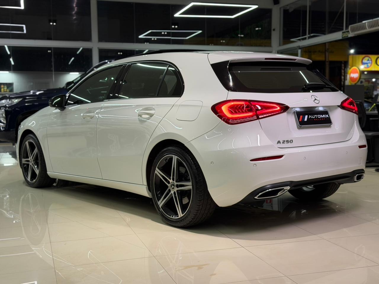 Mercedes-Benz A 250 2.0 Tb Hatch Vision - foto 7