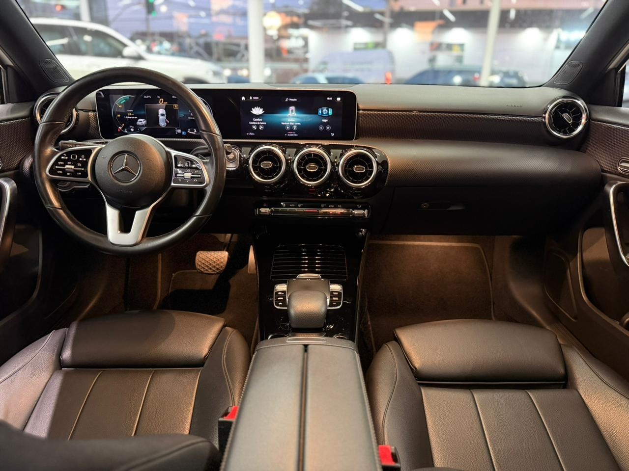 Mercedes-Benz A 250 2.0 Tb Hatch Vision - foto 19