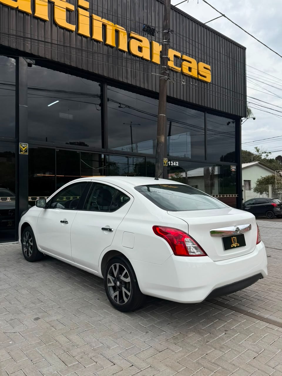 Nissan Versa Sl 1.6 16V Flex Fuel 4P Mec. - foto 8