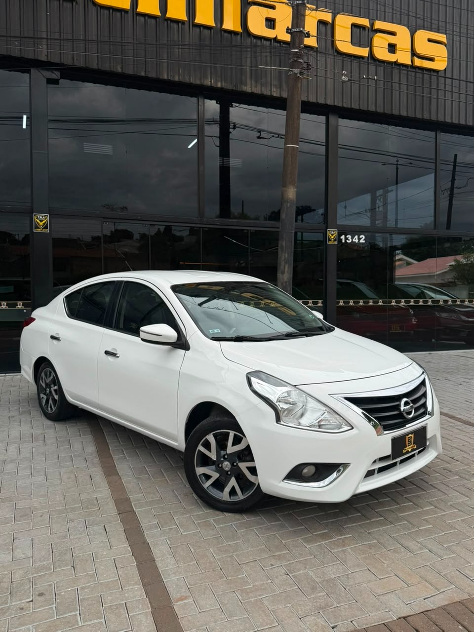 Nissan Versa Sl 1.6 16V Flex Fuel 4P Mec. - foto 3