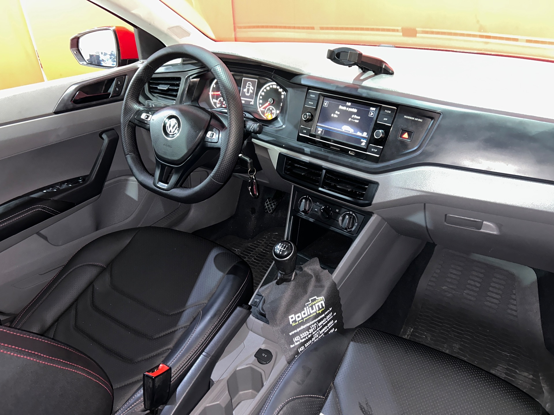 Volkswagen Polo 1.0 Flex 12V 5P - foto 12