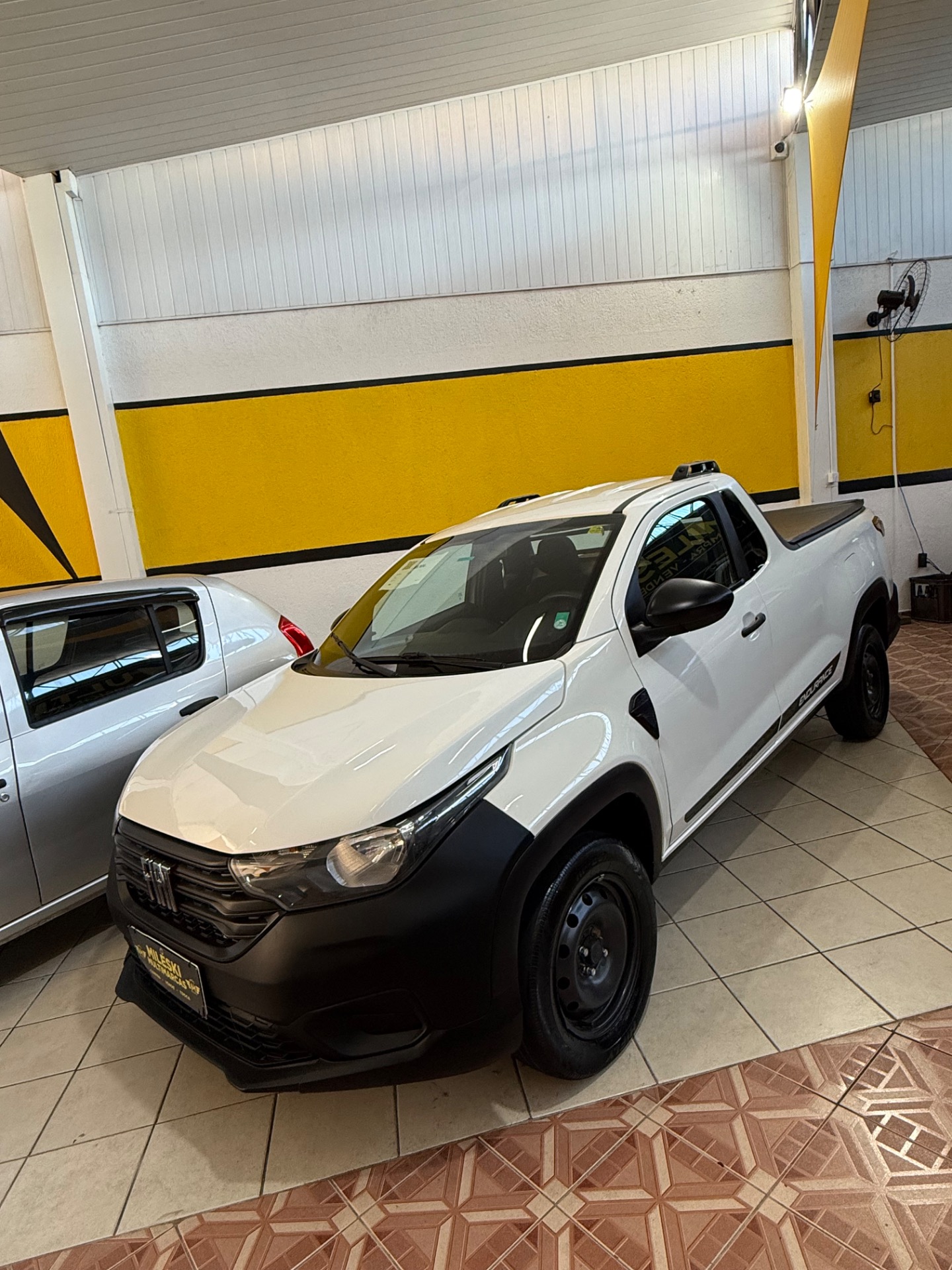 Fiat Strada Endurance 1.4 Flex 8V Cs Plus - foto 2