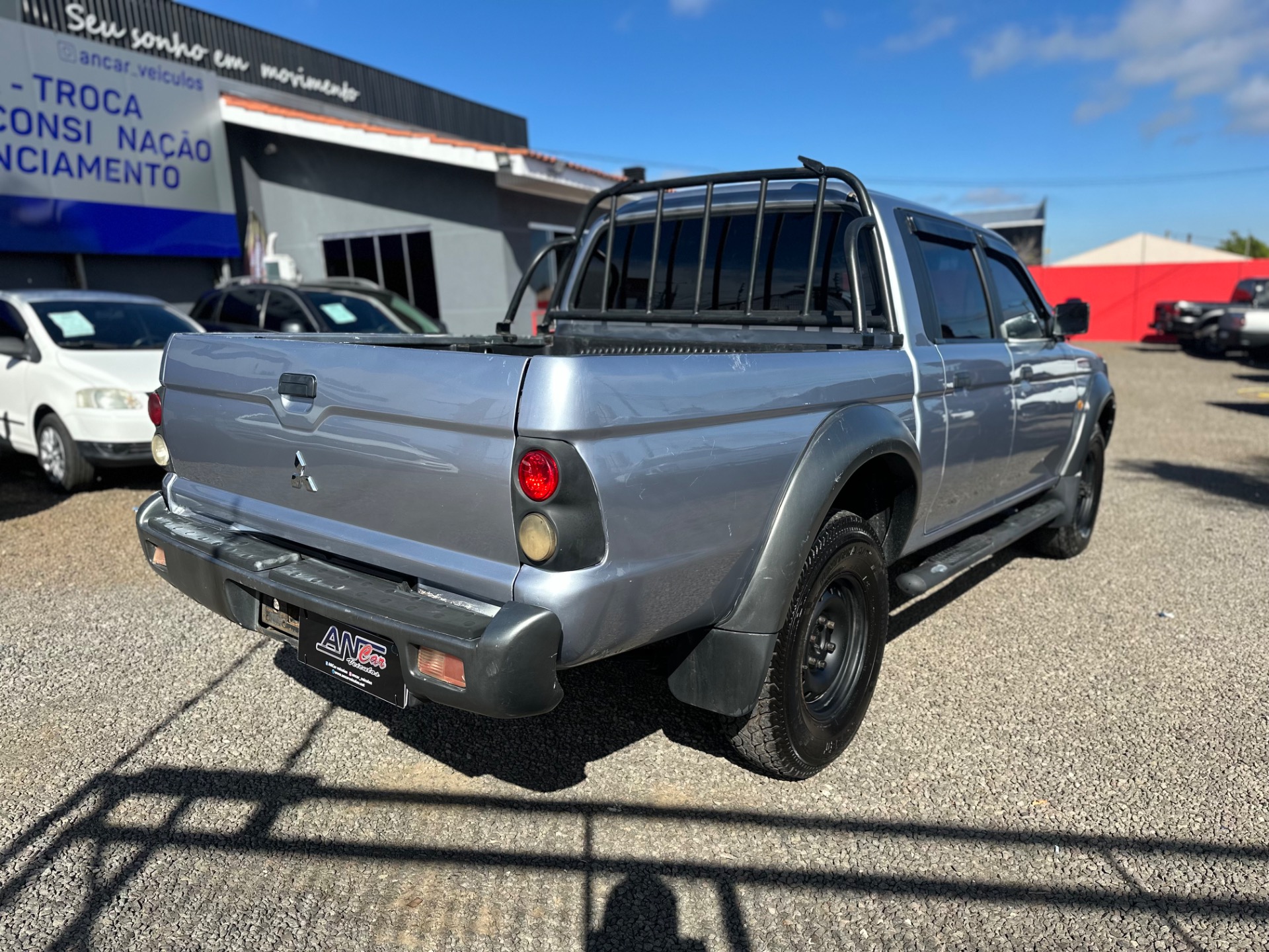 Mitsubishi L200 Gl 2.5 4X4 Cd Diesel - foto 6