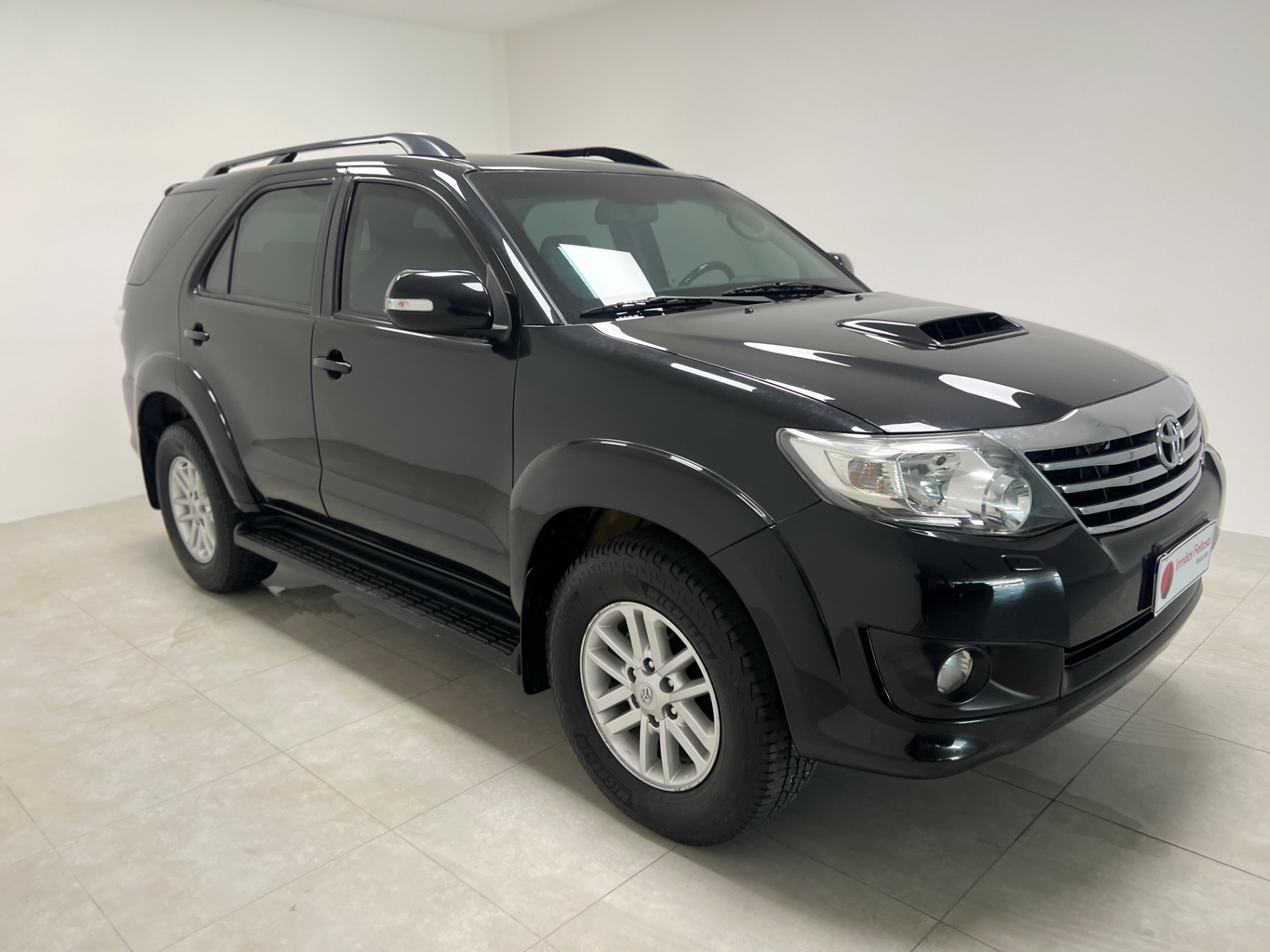 Toyota SW4 Srv D4 D 4X4 3.0 TDI Dies. Automático - foto 3