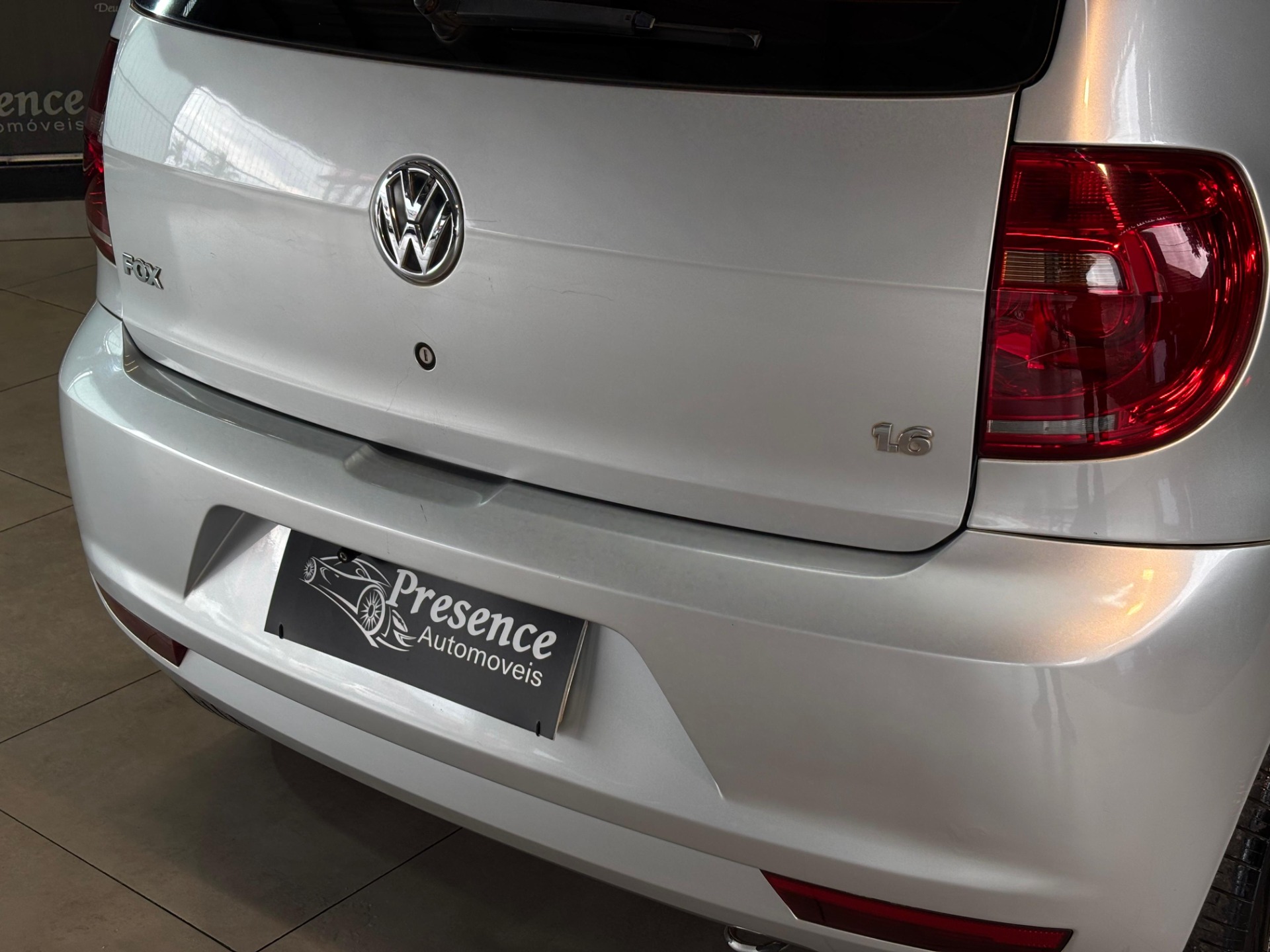 Volkswagen Fox 1.6 Mi Total Flex 8V 5P - foto 7