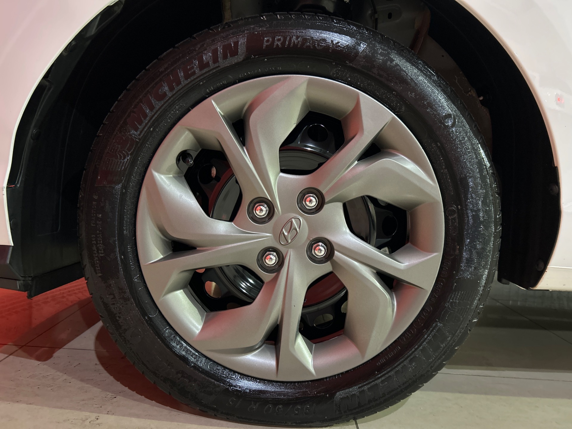 Hyundai HB20S Sense Plus 1.0 Flex 12V Mec. - foto 5