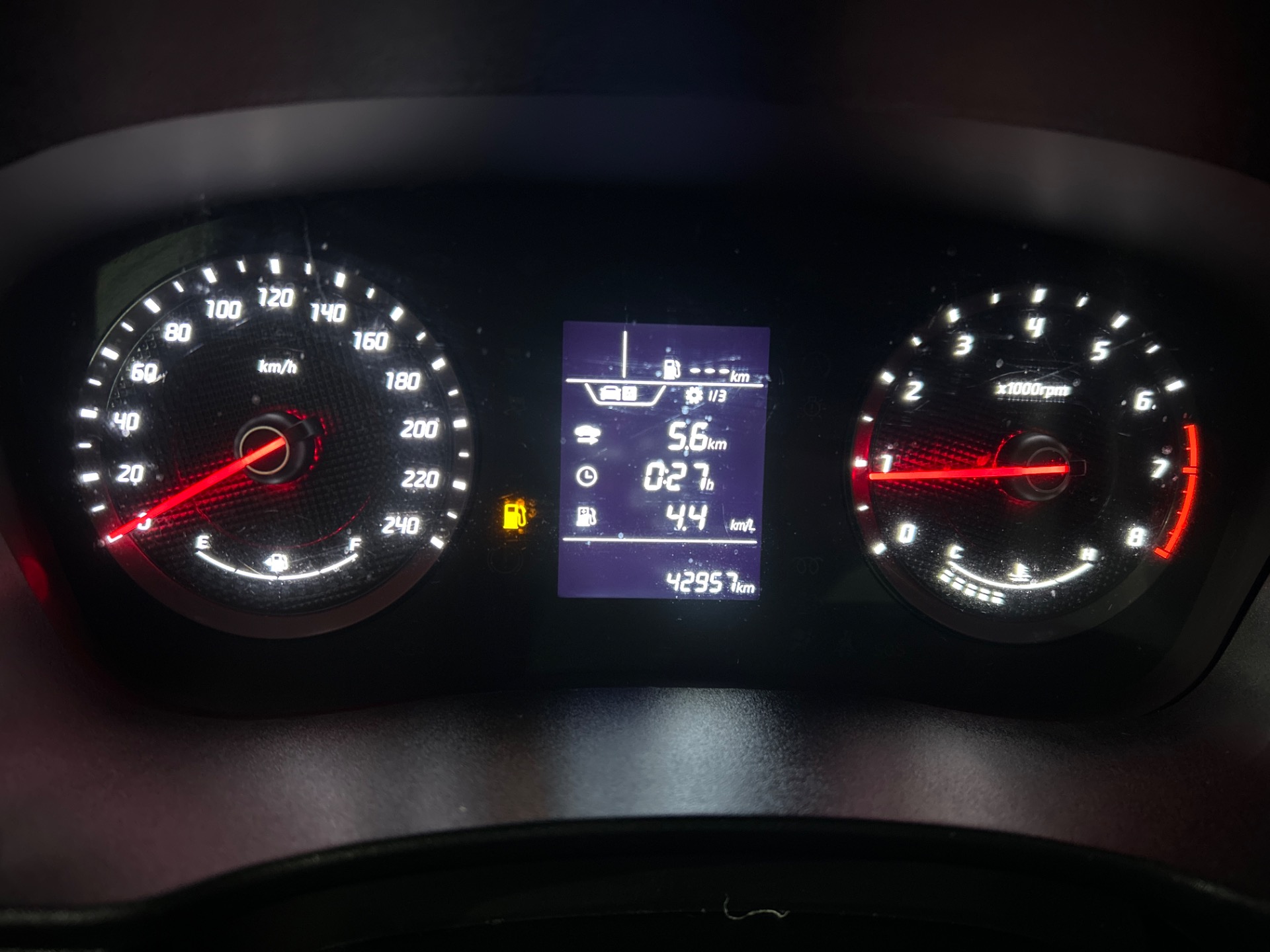 Hyundai HB20S Sense Plus 1.0 Flex 12V Mec. - foto 6