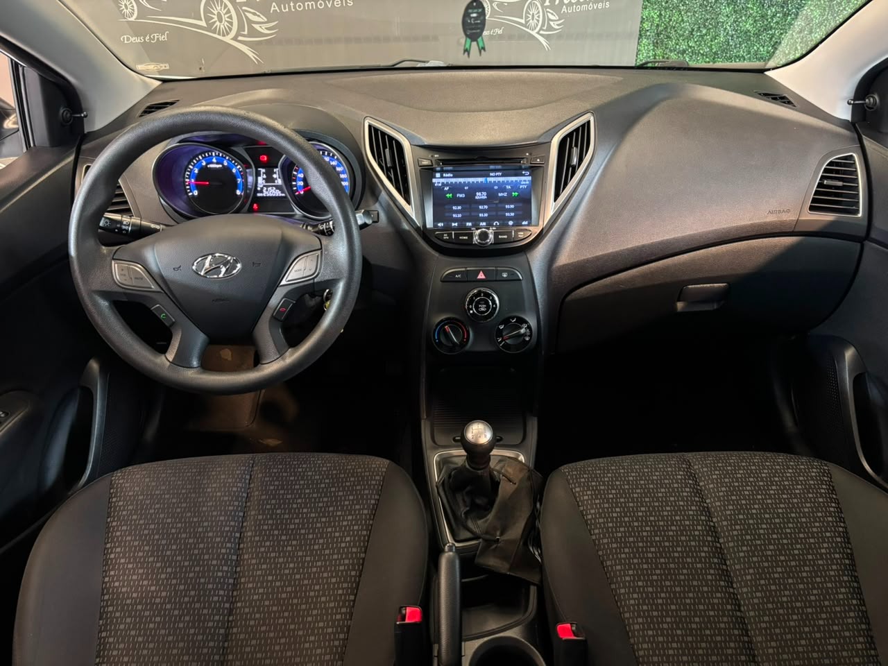 Hyundai HB20 5 Anos 1.0 Flex 12V Mec. - foto 14